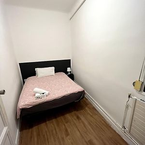 Kamer met een Queen Size Bed
